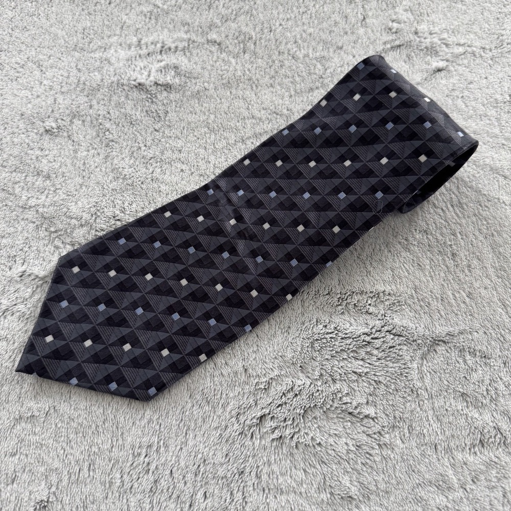 Van Heusen 100% Silk Men's Neck Tie Black, Gray, Blue Geometric‎ Classic Tie EUC